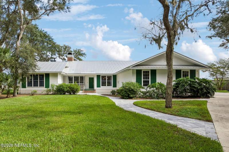4 bedroom Single Family Residence at 16073 Shellcracker Road, Black Hammock Island, Jacksonville — photo 2
