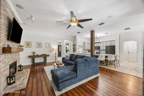 2411 Golden Bell Lane, Fleming Island FL - photo 12 of 82