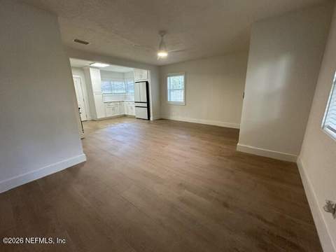 2839 Myra Street, Jacksonville FL - photo 6 of 26