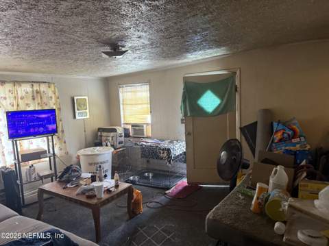 4975 Paris Avenue, Jacksonville FL - photo 6 of 15