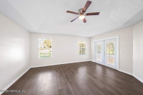 1556 Lakeway Drive, Fleming Island FL - photo 21 of 48