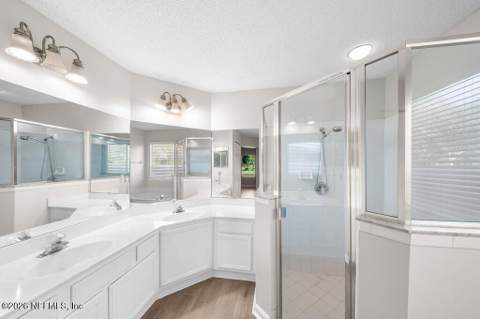 1556 Lakeway Drive, Fleming Island FL - photo 24 of 48