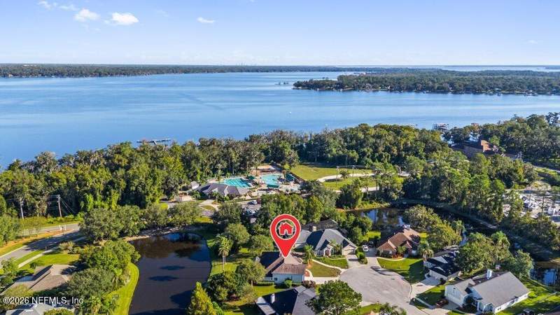5 bedroom Single Family Residence at 1556 Lakeway Drive, Lakeway, Fleming Island — photo 3