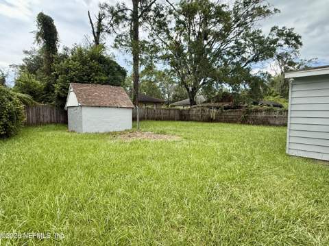 5514 Green Forest Drive, Jacksonville FL - photo 16 of 18