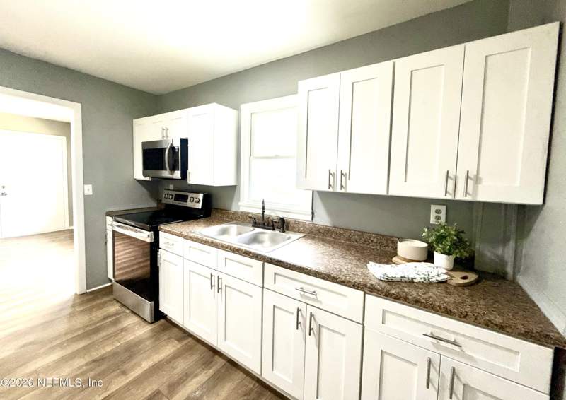 3 bedroom Single Family Residence at 5514 Green Forest Drive, Oak Hill Manor, Jacksonville — photo 5