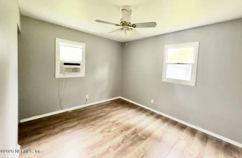 5514 Green Forest Drive, Jacksonville FL - photo 11 of 18