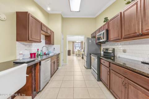 320 Scarlet Bugler Lane #4, Jacksonville FL - photo 13 of 31