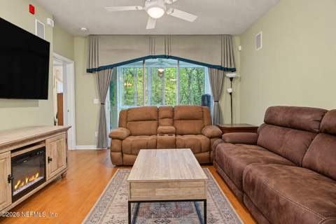 8601 Beach Boulevard #208, Jacksonville FL - photo 9 of 36