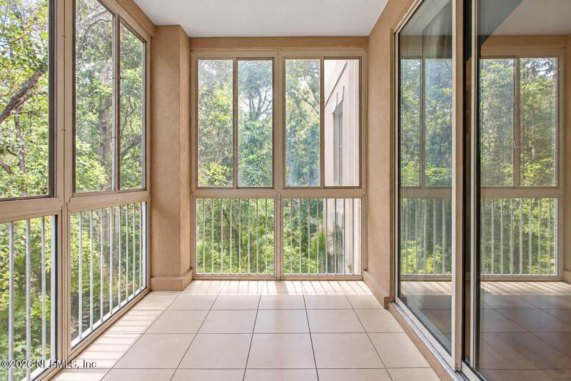 3 bedroom Condominium at 8601 Beach Boulevard #208, Southern Grove, Jacksonville — photo 2