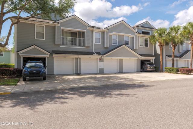 7060 DEER LODGE Circle #112