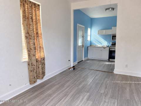 921 W 17th Street, Jacksonville FL - photo 6 of 24