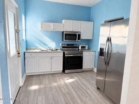 921 W 17th Street, Jacksonville FL - photo 7 of 24