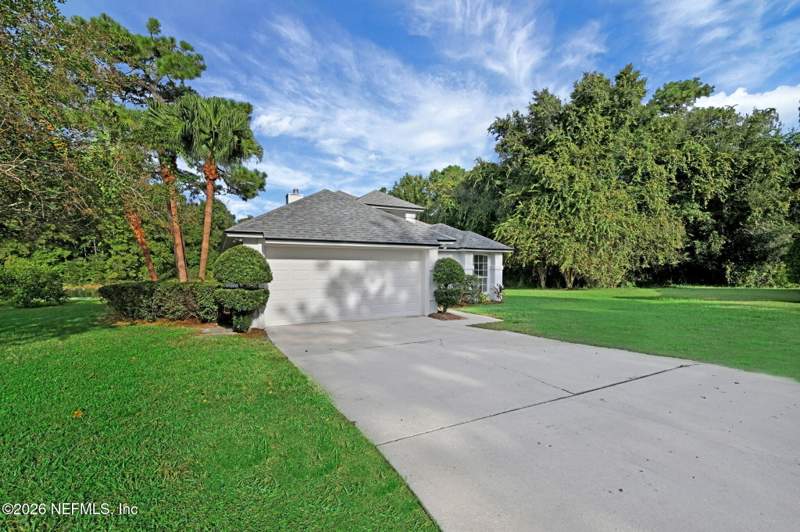 3 bedroom Single Family Residence at 6080 Alpenrose Avenue, Belle Rive, Jacksonville — photo 3