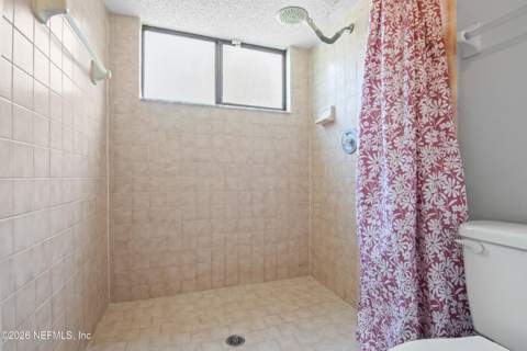4759 Riverine Drive, Jacksonville FL - photo 16 of 24