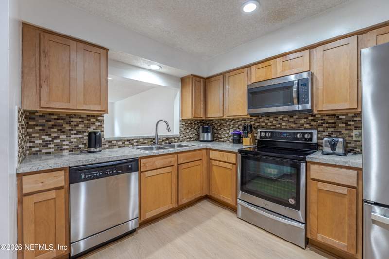 3 bedroom Townhouse at 12057 Cobblewood Lane, Cobblestone Villas, Jacksonville — photo 4