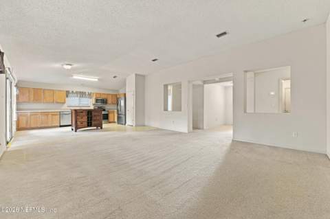 1204 Summit Oaks Drive, Jacksonville FL - photo 13 of 45