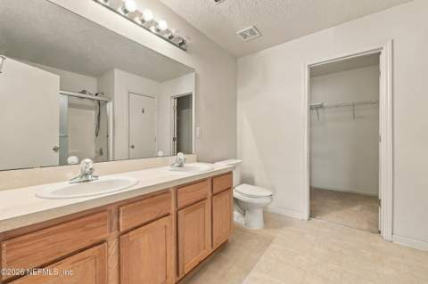 1204 Summit Oaks Drive, Jacksonville FL - photo 18 of 45