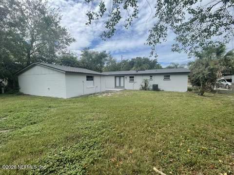 5327 Saginaw Avenue, Jacksonville FL - photo 6 of 21