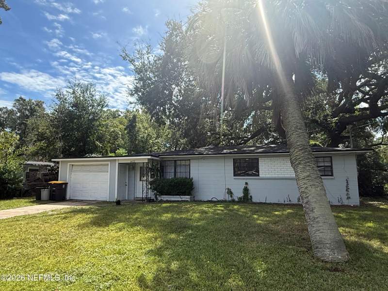 3 bedroom Single Family Residence at 6422 Solandra Drive, Oak Hill, Jacksonville — photo 3