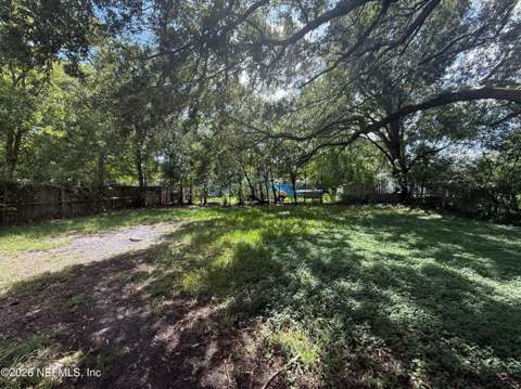 6422 Solandra Drive, Jacksonville FL - photo 6 of 7