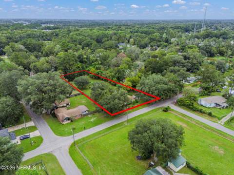 421 Permento Avenue, Jacksonville FL - photo 11 of 46