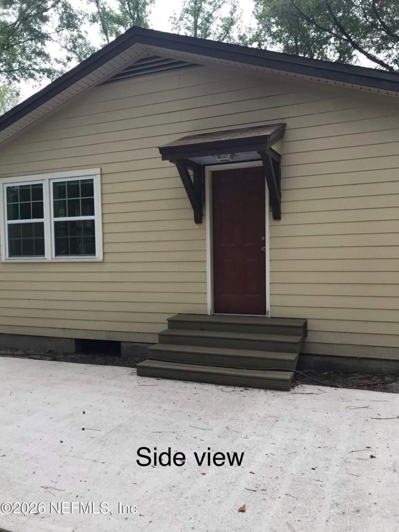 2 bedroom Single Family Residence at 6002 Shindler Drive, Jacksonville, Jacksonville — photo 2