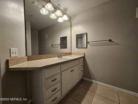 3591 Kernan Boulevard #705, Jacksonville FL - photo 19 of 21
