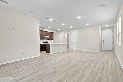 7088 Mahogany Run Drive, Jacksonville FL - photo 13 of 44