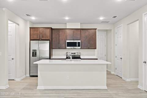 7088 Mahogany Run Drive, Jacksonville FL - photo 16 of 44