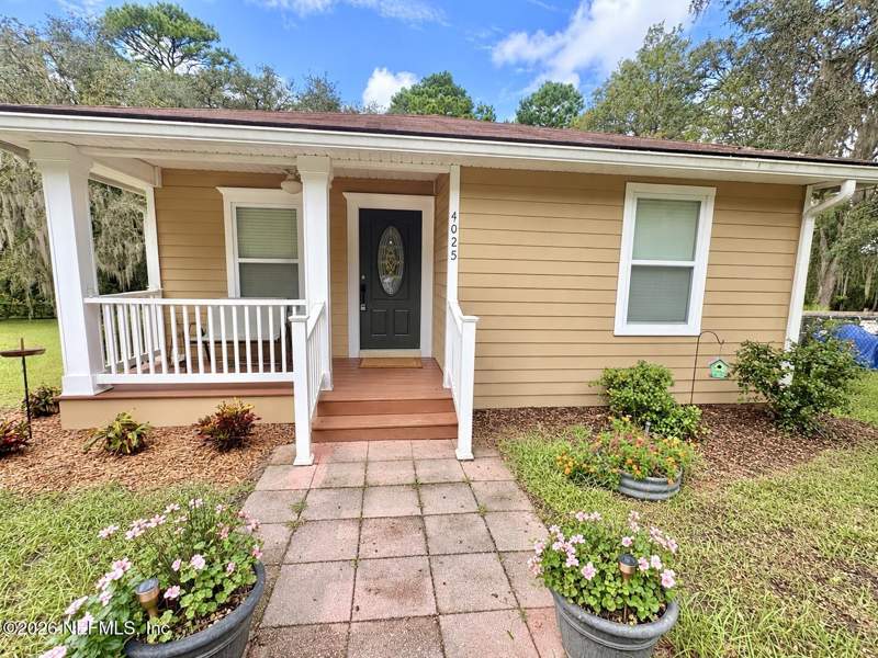 3 bedroom Single Family Residence at 4025 Thunder Heights Lane, Middleburg, Middleburg — photo 2
