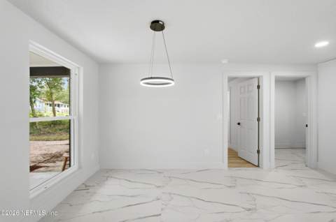 4422 Forest Boulevard, Jacksonville FL - photo 8 of 45