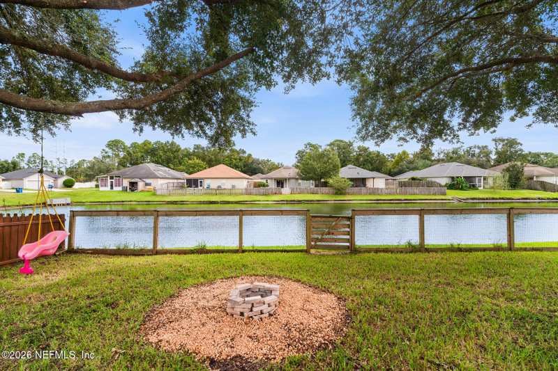 3 bedroom Single Family Residence at 11941 Hayden Lakes Circle, Hayden Lakes, Jacksonville — photo 1