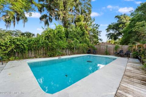 821 Bunker Hill Boulevard, Jacksonville FL - photo 7 of 31