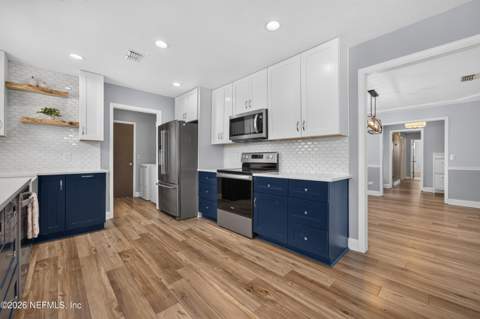 2527 Sandlewood Circle, Orange Park FL - photo 9 of 32