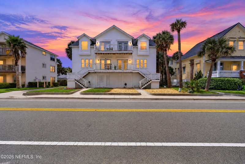 3 bedroom Townhouse at 336 1st Street, Pablo Beach South, Jacksonville Beach — photo 1