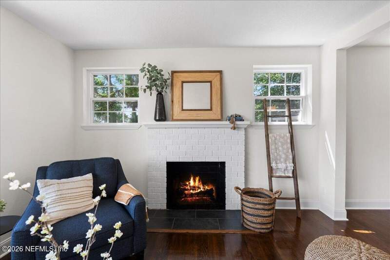 4 bedroom Single Family Residence at 5541 Milmar Drive, Milmar Manor, Jacksonville — photo 2