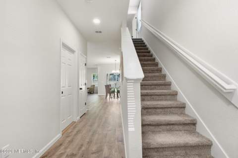 4567 Attleboro Street, Jacksonville FL - photo 20 of 43