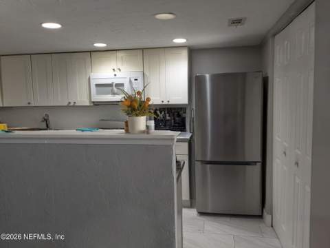 1201 Mayport Landing Circle, Jacksonville FL - photo 6 of 10