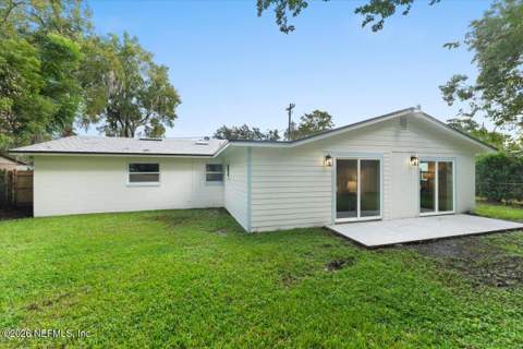 5316 Robert Scott Dr S Drive, Jacksonville FL - photo 21 of 23