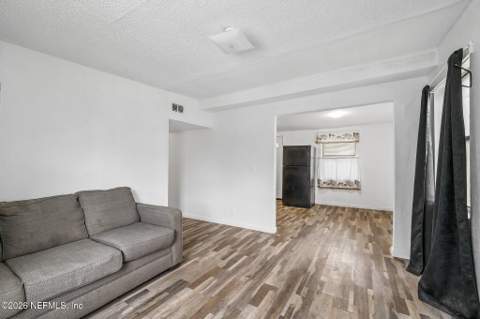 843 Line Street, Jacksonville FL - photo 8 of 33