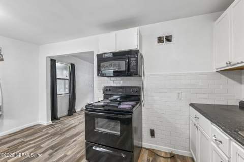 843 Line Street, Jacksonville FL - photo 14 of 33