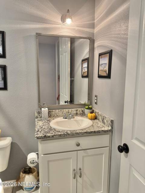 6368 Thatcher Lane, Jacksonville FL - photo 7 of 29