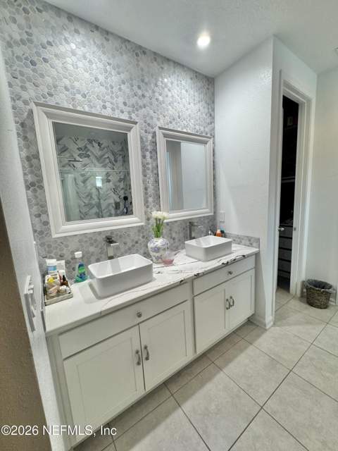 6368 Thatcher Lane, Jacksonville FL - photo 23 of 29