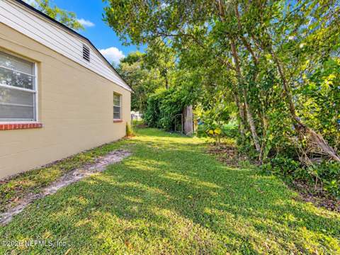 7909 Caxton Circle, Jacksonville FL - photo 19 of 20