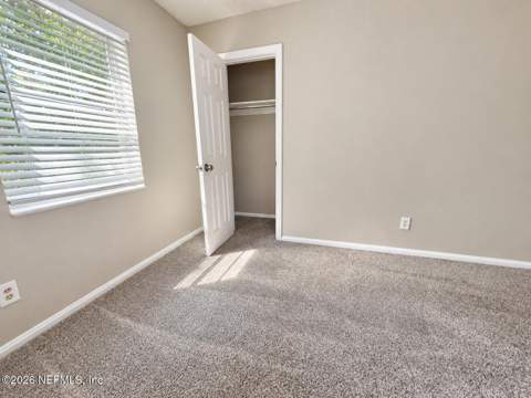 7909 Caxton Circle, Jacksonville FL - photo 10 of 20