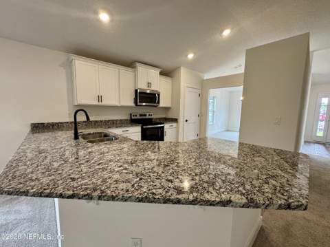 3302 Meadow Ridge Place, Green Cove Springs FL - photo 7 of 34
