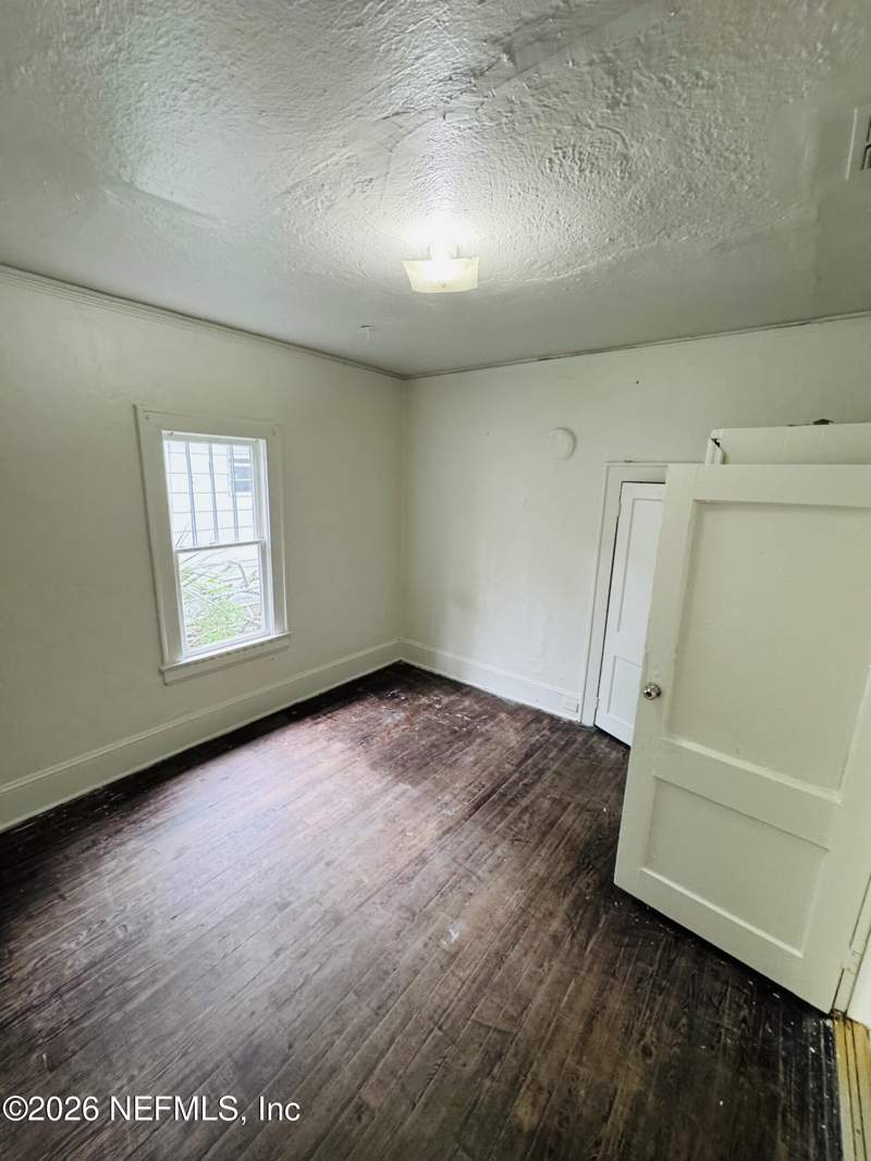4 bedroom Single Family Residence at 1122 E 1st Street, Eastside, Jacksonville — photo 5