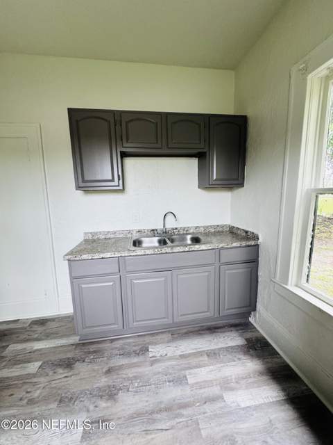 1122 E 1st Street, Jacksonville FL - photo 10 of 24