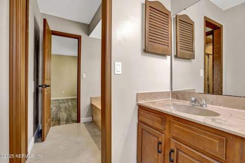 2210 Broad Water Drive, Jacksonville FL - photo 19 of 34