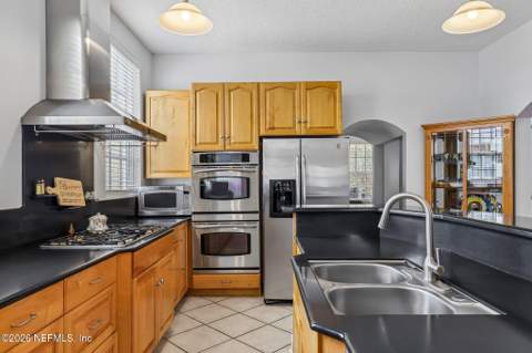 2333 Post Street, Jacksonville FL - photo 24 of 70